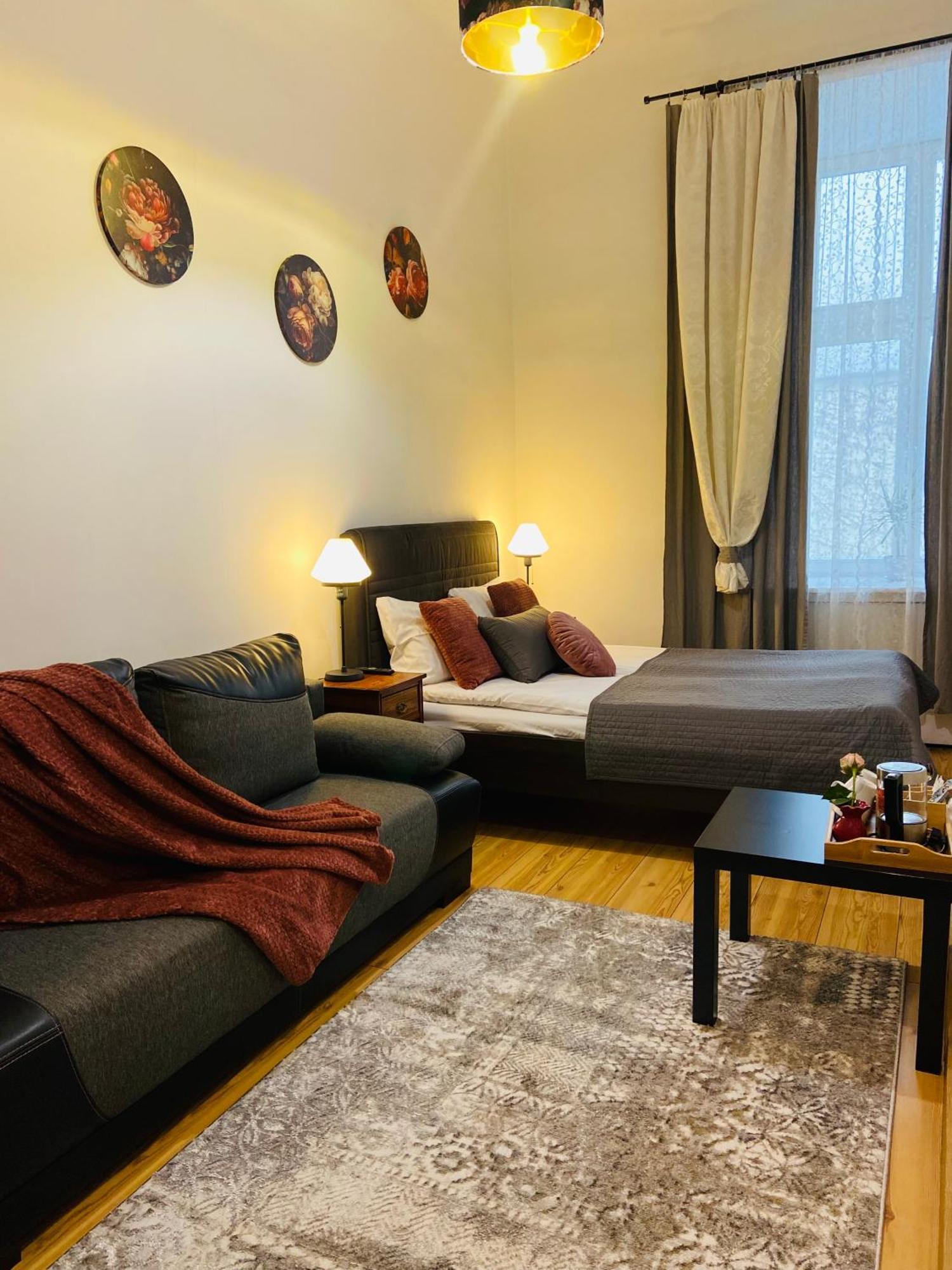 Krakow Apartments & Rooms Esterno foto